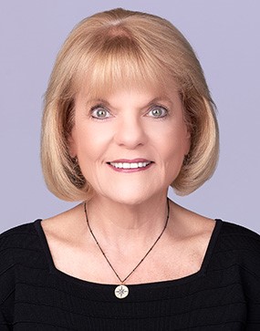 Leanne  Curtis