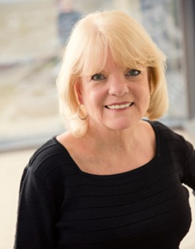 Leanne  Curtis